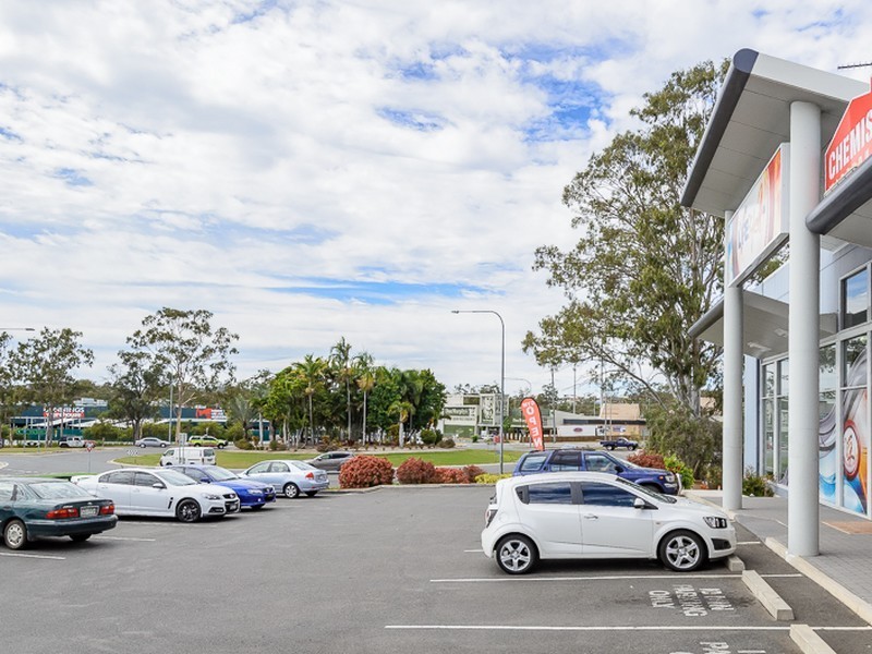 Shop 5A/2 Chapman Drive, Clinton QLD 4680