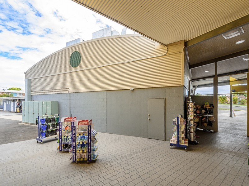 Shop 5A/2 Chapman Drive, Clinton QLD 4680