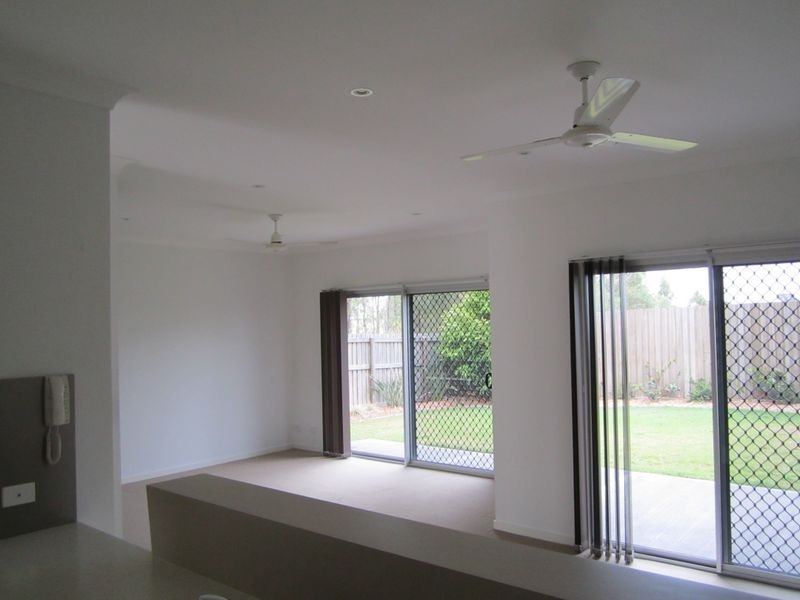 6/10 NOTHLING STREET, New Auckland QLD 4680