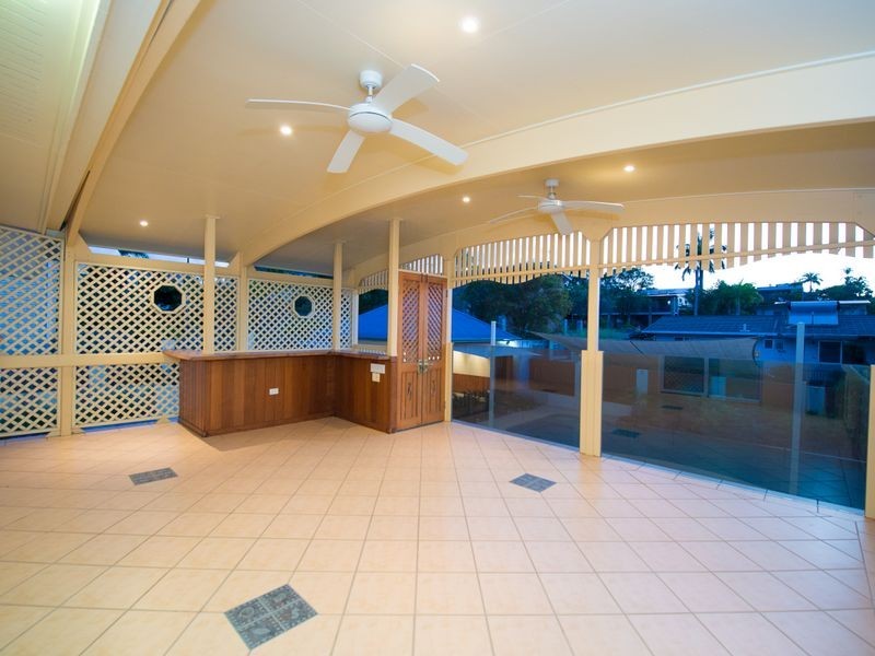 8 Canonbar Street, Clinton QLD 4680