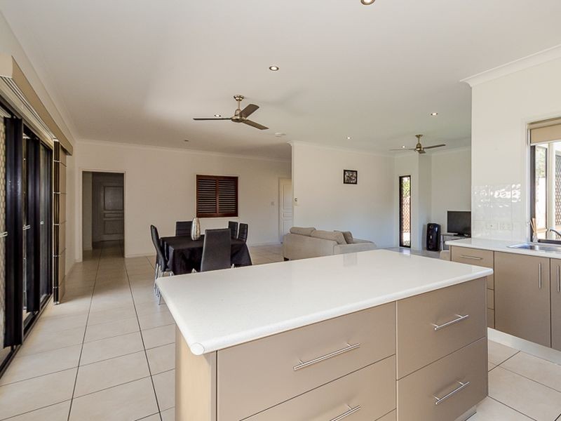 13 Sanctuary Place, South Gladstone QLD 4680