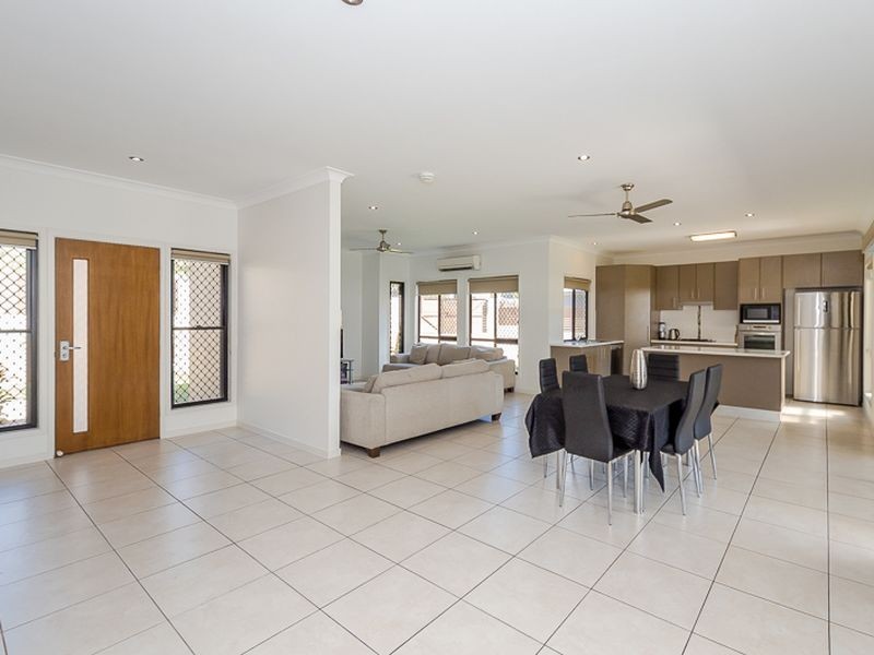 13 Sanctuary Place, South Gladstone QLD 4680