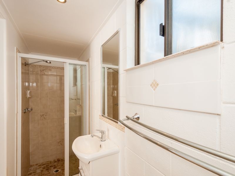 10 Cooloola Close, South Gladstone QLD 4680