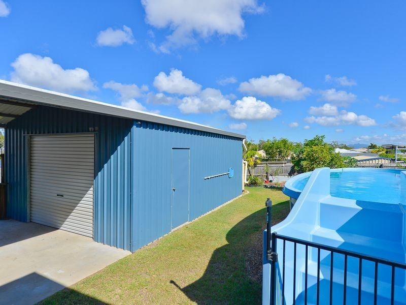 6 Southern Cross Close, Telina QLD 4680