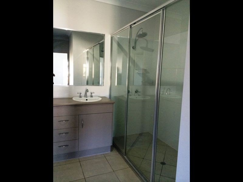 20 Redgum Drive, Kirkwood QLD 4680