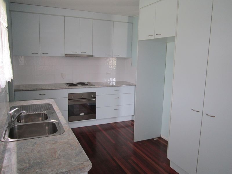 7 Jansen Street, West Gladstone QLD 4680
