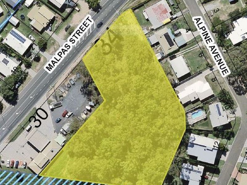 34 Malpas Street, Boyne Island QLD 4680
