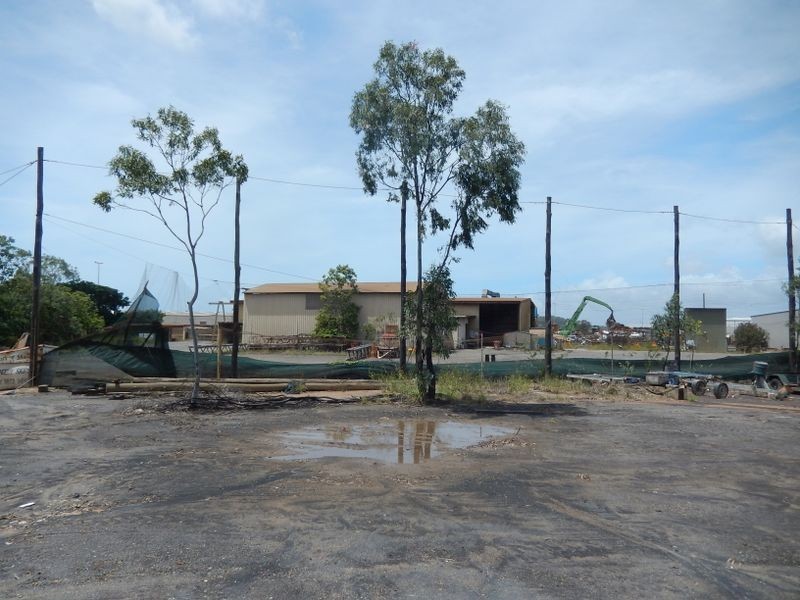 11 Bensted Road, Callemondah QLD 4680