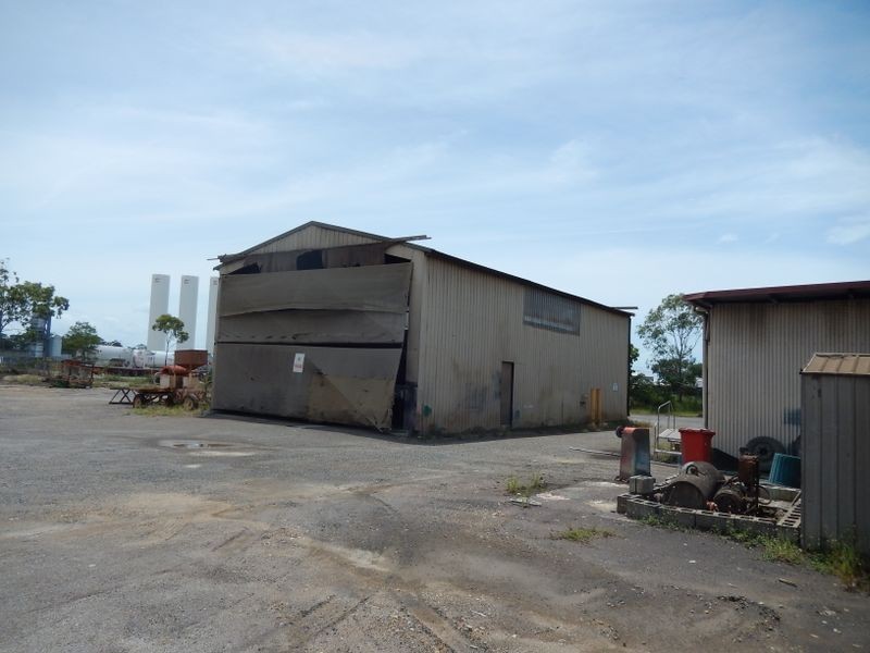 11 Bensted Road, Callemondah QLD 4680