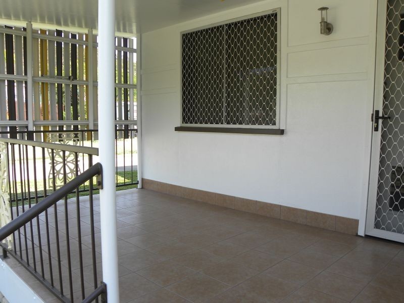 6 Little Street, South Gladstone QLD 4680