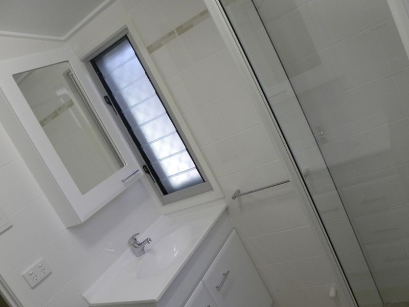 6 Little Street, South Gladstone QLD 4680