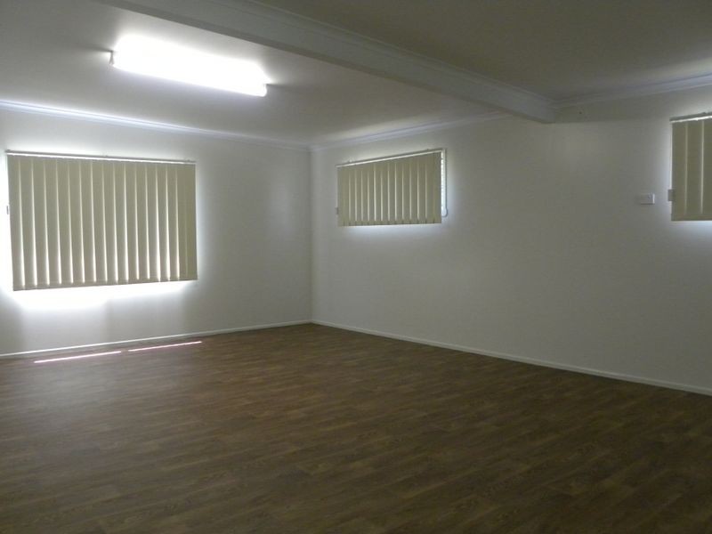 6 Little Street, South Gladstone QLD 4680