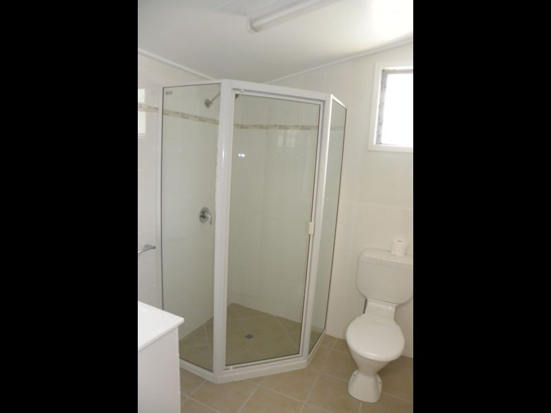 6 Little Street, South Gladstone QLD 4680