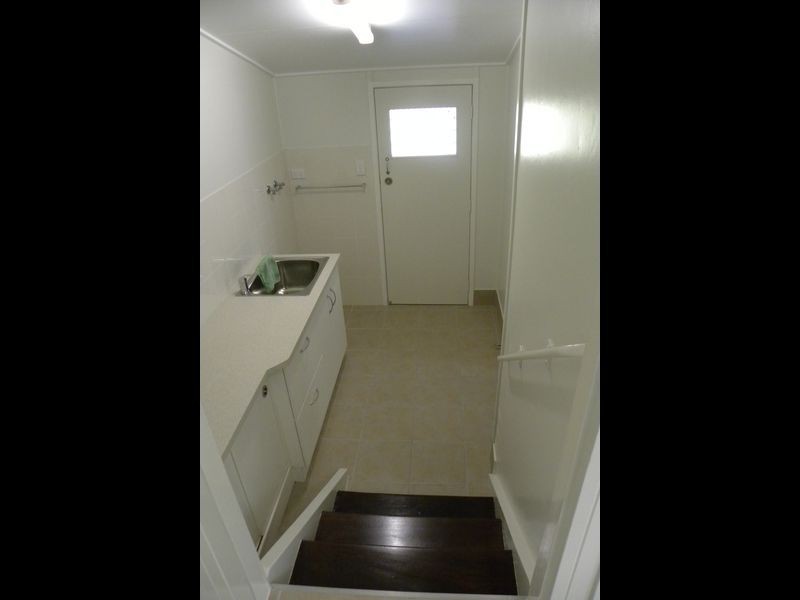 6 Little Street, South Gladstone QLD 4680