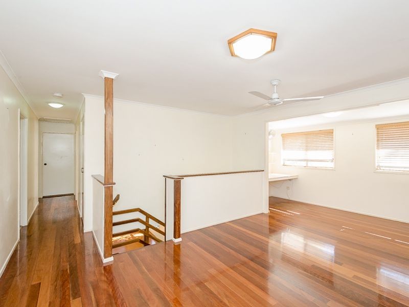 44 Ferguson Crescent, West Gladstone QLD 4680