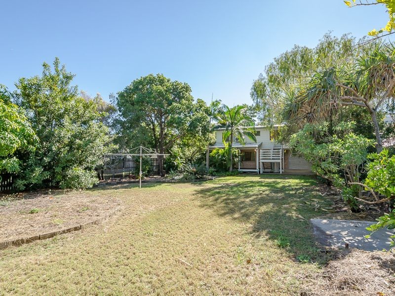 44 Ferguson Crescent, West Gladstone QLD 4680