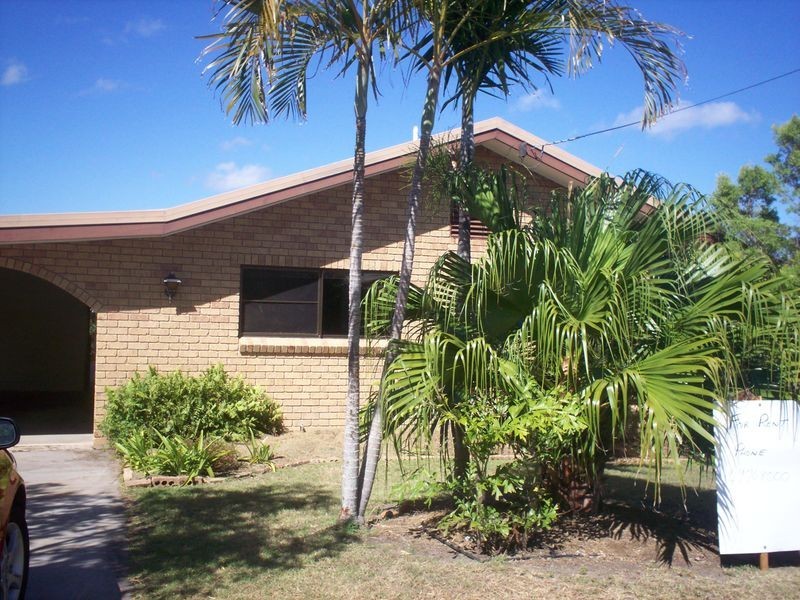 75 Booth Avenue, Tannum Sands QLD 4680
