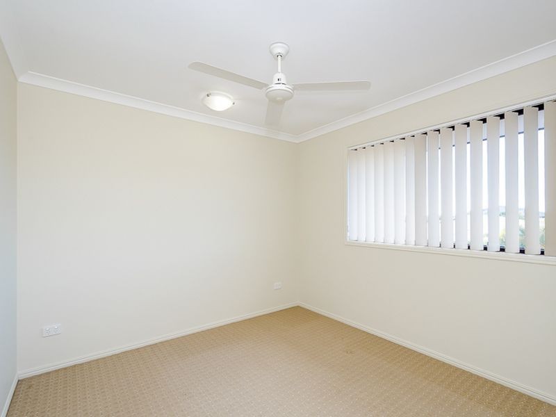 63 Sharyn Drive, New Auckland QLD 4680