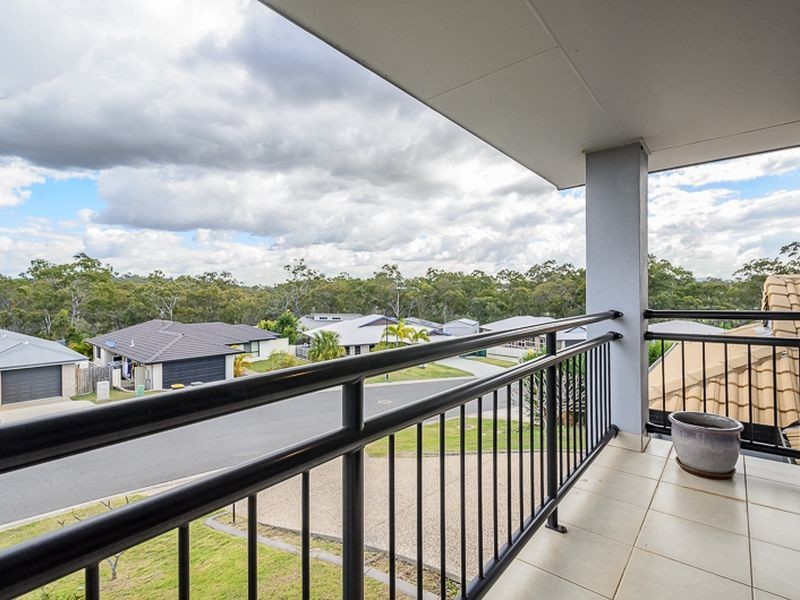 63 Sharyn Drive, New Auckland QLD 4680