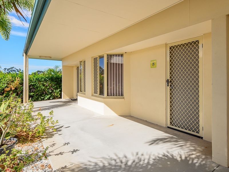 8/8 Wicks Street, New Auckland QLD 4680