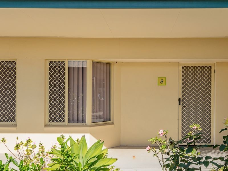 8/8 Wicks Street, New Auckland QLD 4680
