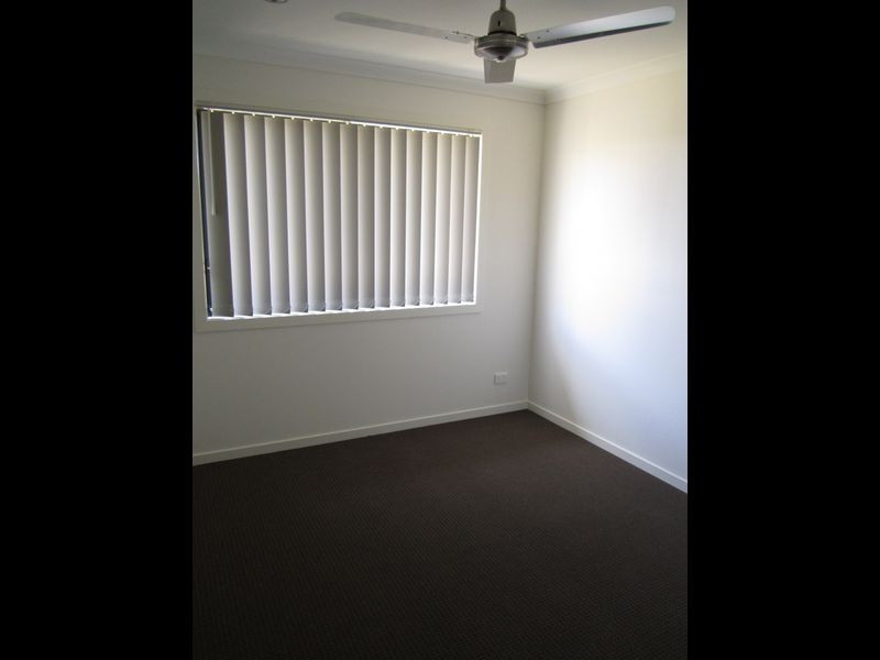 10 Giles Street, Glen Eden QLD 4680