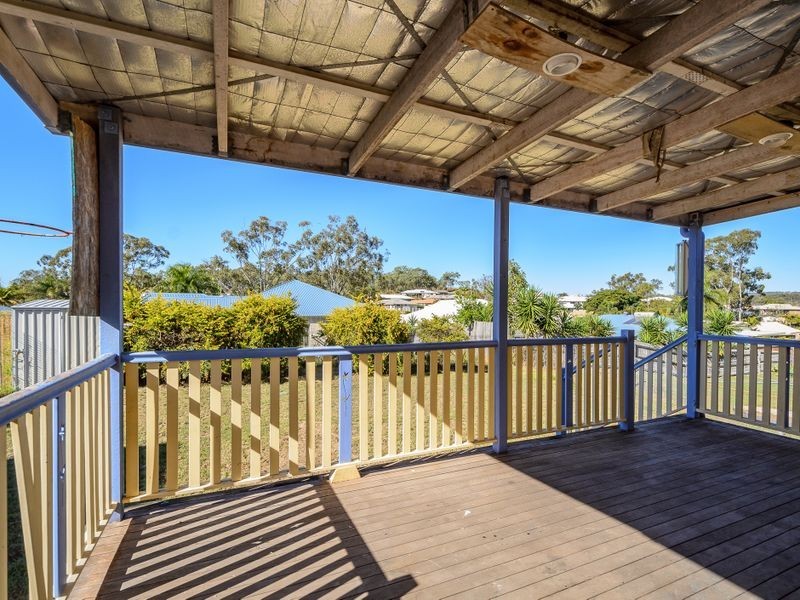 22 Allunga Drive, Glen Eden QLD 4680
