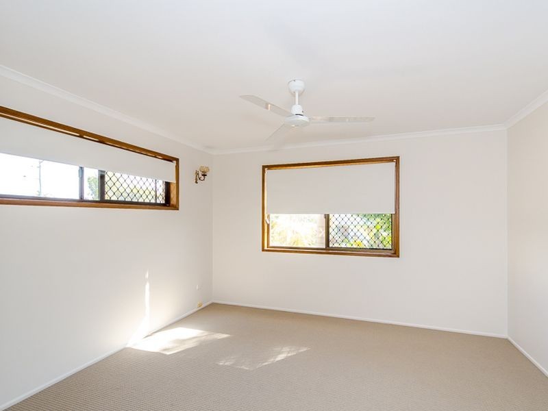 12 Luton Street, Telina QLD 4680