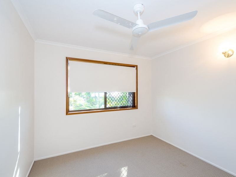 12 Luton Street, Telina QLD 4680