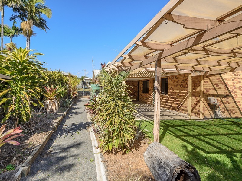 12 Luton Street, Telina QLD 4680