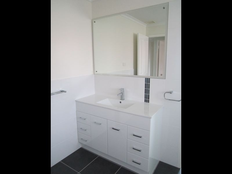 1 Ceri Court, New Auckland QLD 4680
