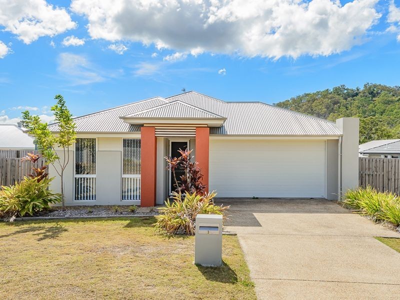 3 Bushlark Place, New Auckland QLD 4680