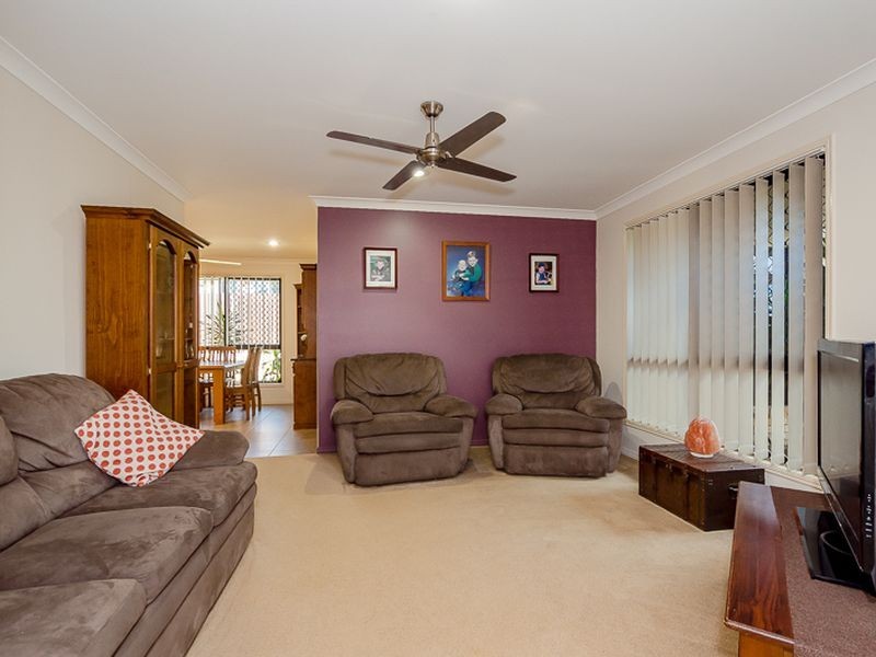 5 Wyara Close, Clinton QLD 4680