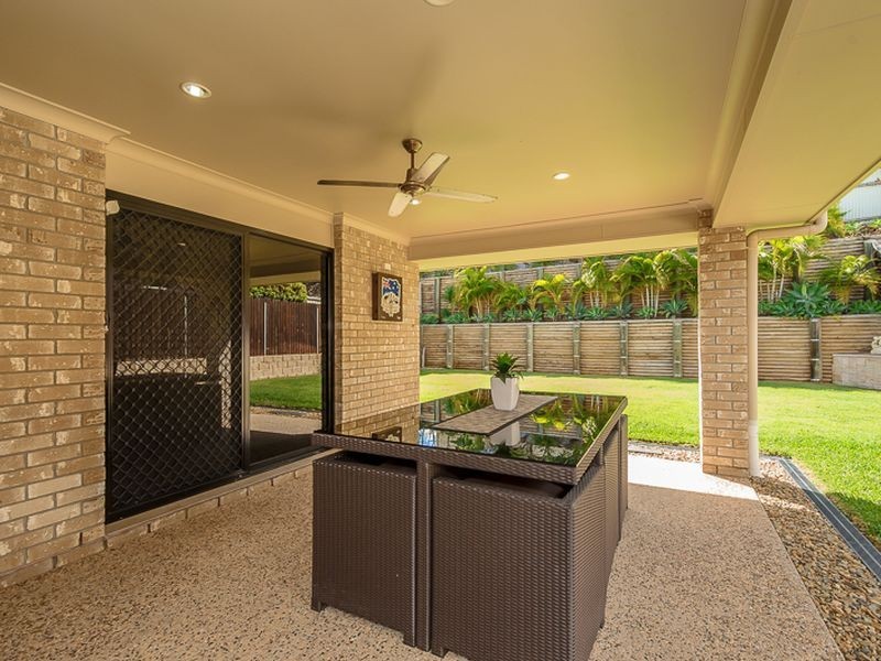 5 Wyara Close, Clinton QLD 4680