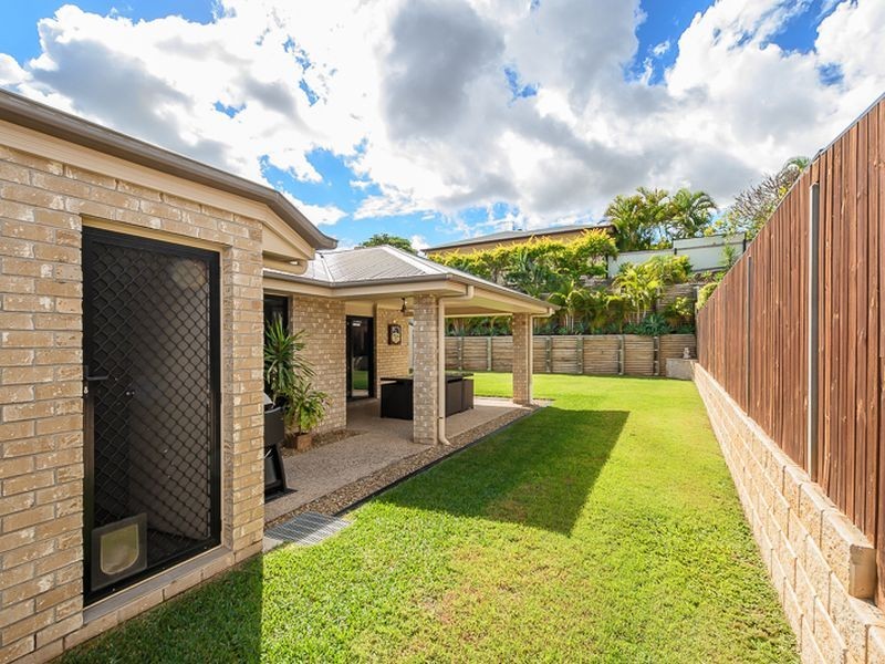5 Wyara Close, Clinton QLD 4680