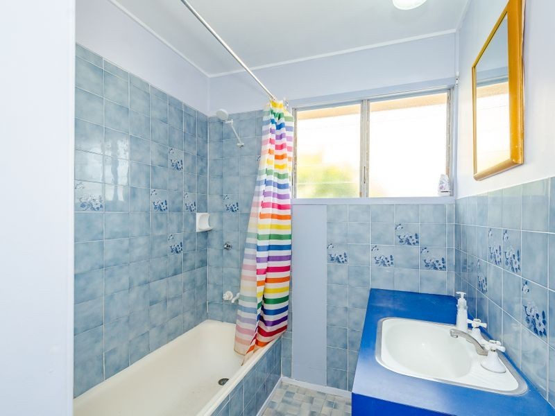 21 Hetherington Street, West Gladstone QLD 4680