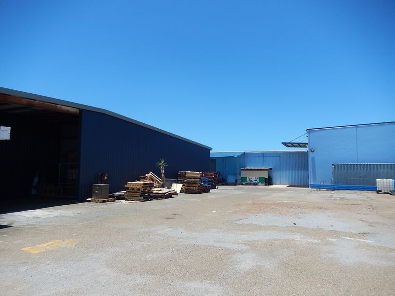 Shed 2/36 Lord Street (cnr Hanson Road), Gladstone QLD 4680