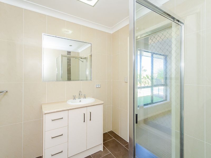 113 Penda Avenue, New Auckland QLD 4680