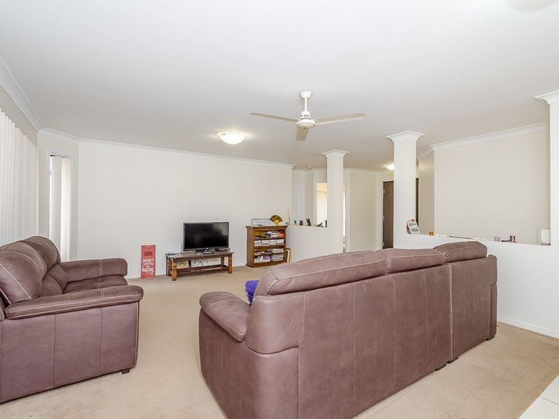 8 Dean Street, Glen Eden QLD 4680
