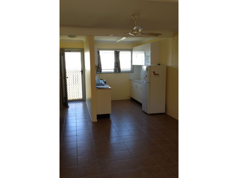 Unit 5/194 Auckland Street, South Gladstone QLD 4680