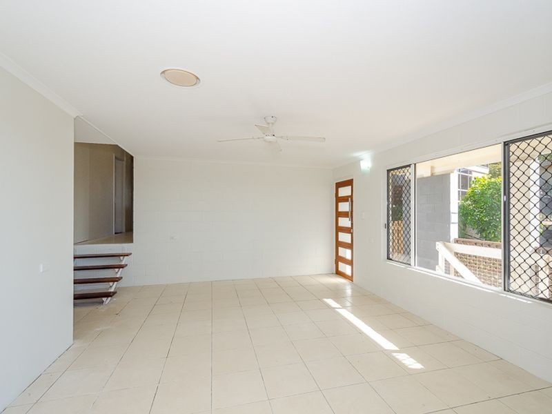 16 Yaralla Street, Barney Point QLD 4680