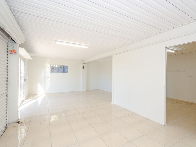 16 Yaralla Street, Barney Point QLD 4680