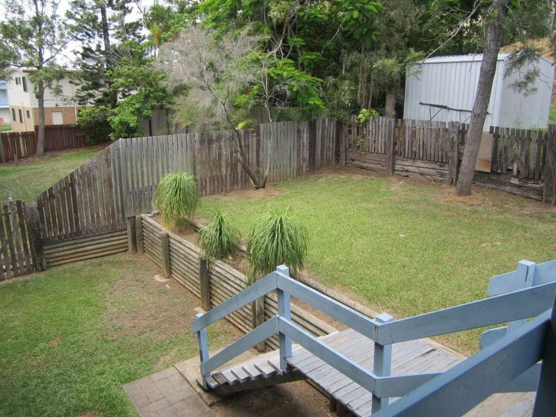 27 Penda Avenue, New Auckland QLD 4680