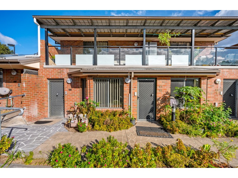 Suite 2/161 Goondoon Street, Gladstone QLD 4680