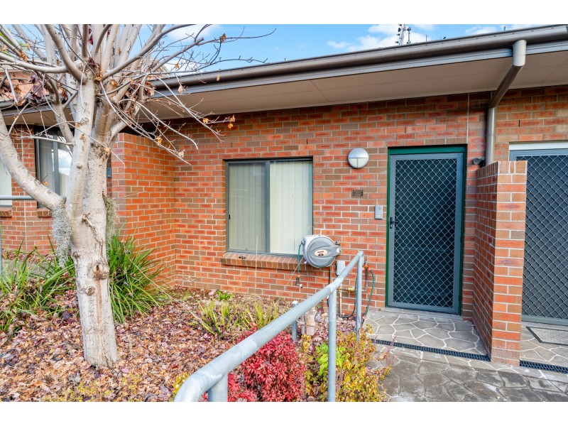 Suite 2/161 Goondoon Street, Gladstone QLD 4680