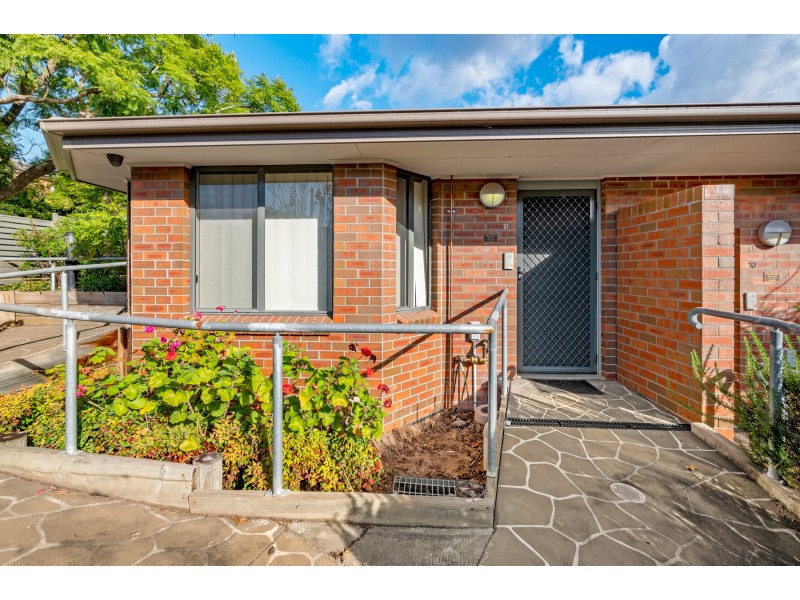 Suite 2/161 Goondoon Street, Gladstone QLD 4680