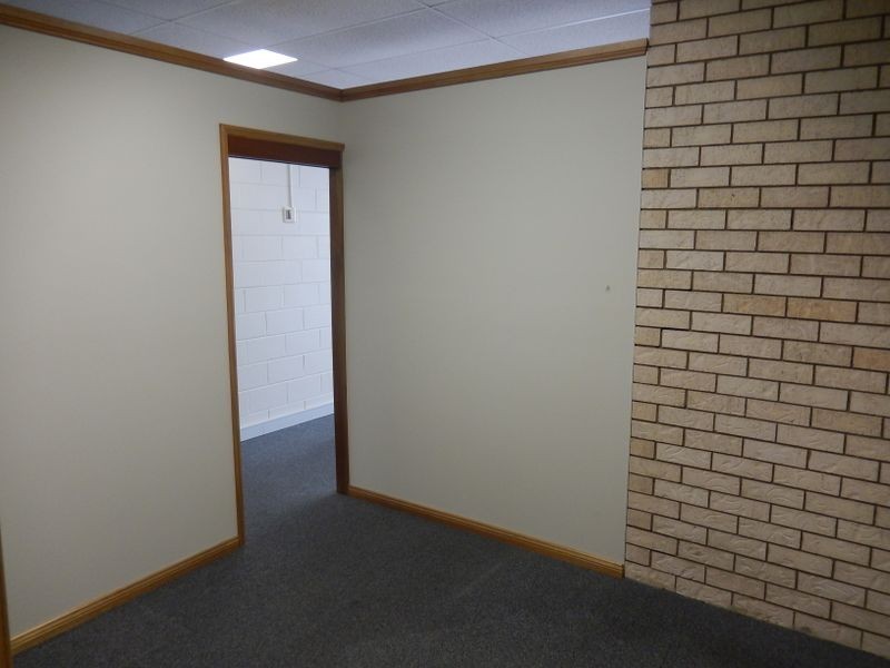 Suite 2/161 Goondoon Street, Gladstone QLD 4680