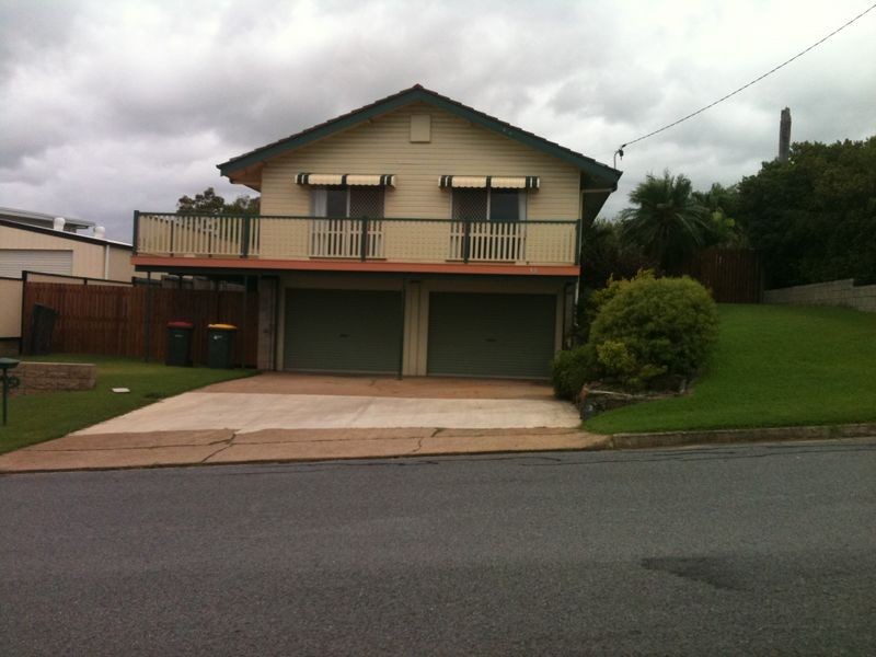 13 The Esplanade, Barney Point QLD 4680