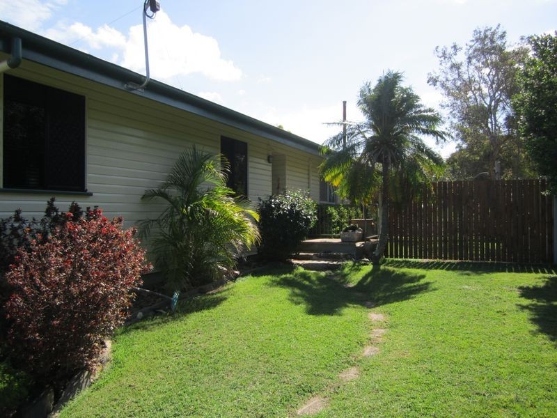 13 The Esplanade, Barney Point QLD 4680