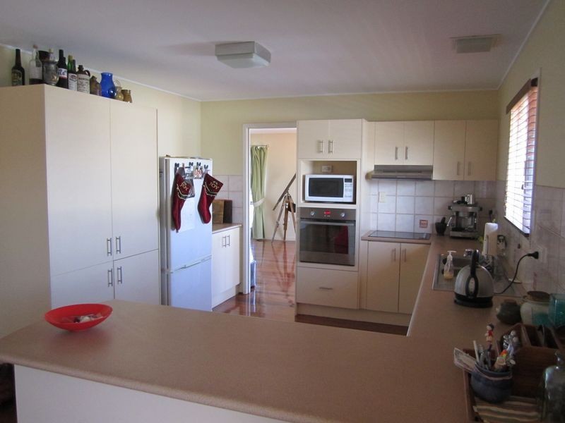 13 The Esplanade, Barney Point QLD 4680